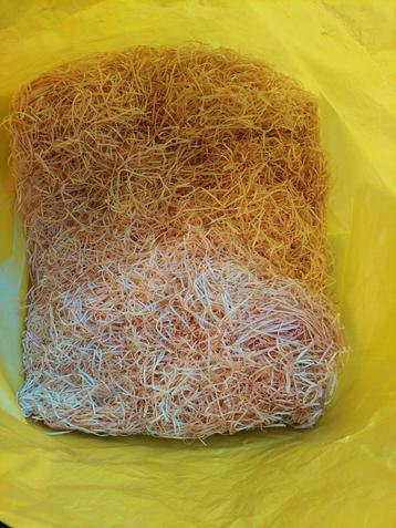 Houtwol verpakkingsmateriaal 3,5 kg beschikbaar voor biedingen