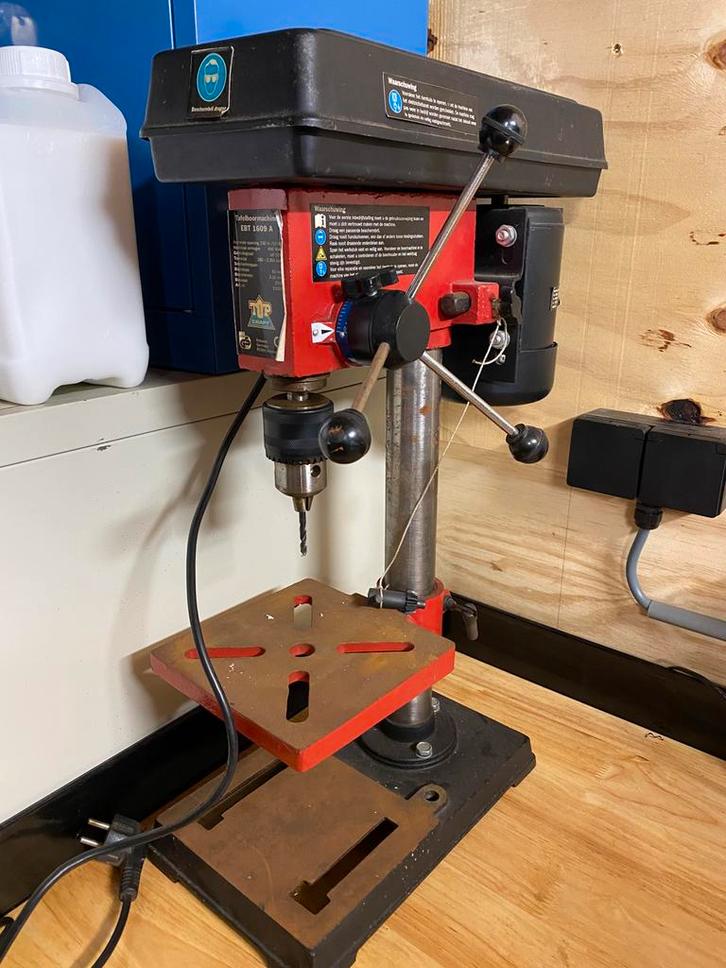 Kolomboor machine ebt 1609 a, Doe-het-zelf en Verbouw, Gereedschap | Boormachines, Gebruikt, Kolomboormachine, Ophalen