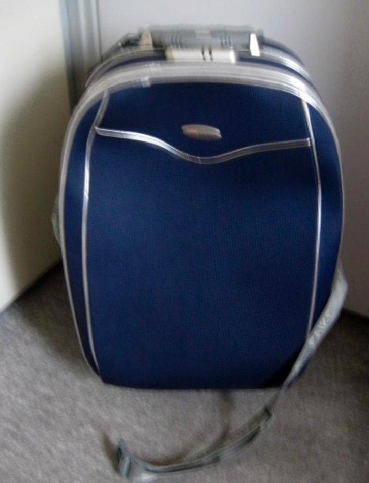 MOOIE PAIKE REISKOFFER VEEL BERGRUIMTE, Sieraden, Tassen en Uiterlijk, Koffers, Zo goed als nieuw, Hard kunststof, Minder dan 50 cm