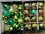 Partij groen met gouden kerstballen (oa 17 grote), Diversen, Kerst, Ophalen of Verzenden, Zo goed als nieuw