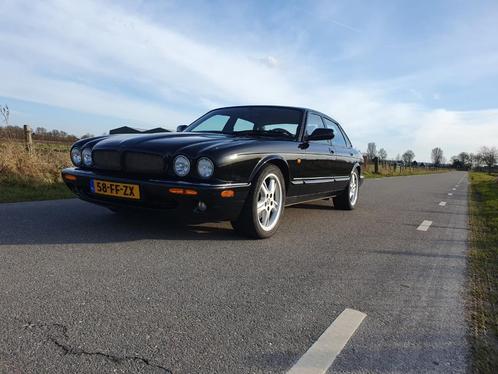 Jaguar XJR 4.0 Supercharged V8 AUT 2000 X308 Zwart NWE APK, Auto's, Jaguar, Particulier, XJ, ABS, Airconditioning, Alarm, Climate control