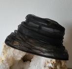 Nieuw elegante zwarte hoed van Menke Poelmann gaas, 56 of 57 cm (M, 7 of 7⅛ inch), Hoed, Nieuw, Ophalen of Verzenden