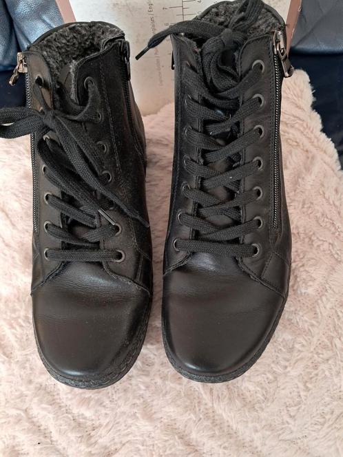 Laarsjes /boots maat 7 /40 SEMLER zgan, Kleding | Dames, Schoenen, Zo goed als nieuw, Zwart, Ophalen of Verzenden