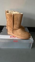 Nieuw! Laarzen Van 119 nu voor €55 Met lamsvel. Maat 38, Kleding | Dames, Schoenen, Ophalen of Verzenden, Nieuw