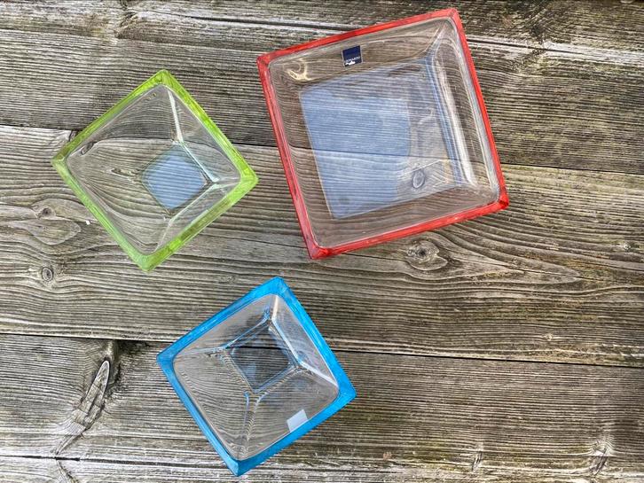 2 glazen schalen van Leonardo, Huis en Inrichting, Keuken | Servies, Zo goed als nieuw, Schaal of Schalen, Overige stijlen, Glas