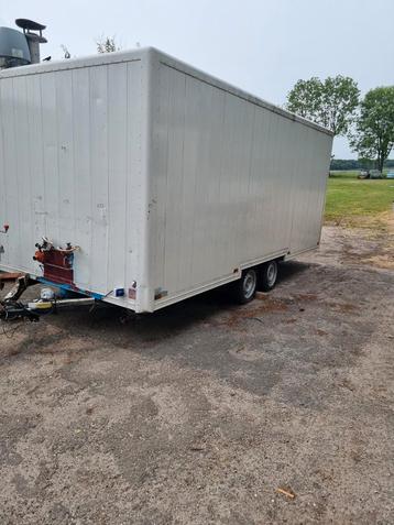 Frietwagen verkoopwagen foodtruck met kenteken beschikbaar voor biedingen