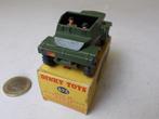 1954 Dinky Toys 673 SCOUT CAR + 2 SOLDIERS +ORIGINEEL DOOSJE, Ophalen of Verzenden, Auto, Dinky Toys