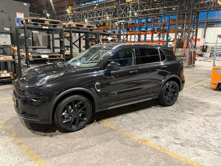 Lynk & Co 1.5TD 261pk Phev 7DCTH 2023 Zwart met 18.200 km, Auto's, Lynk & Co, Particulier, Hybride Elektrisch/Benzine, Plug-in hybride