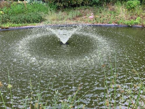vijverbeluchter/ drijverde fontein, decoratief / functioneel, Tuin en Terras, Vijver-toebehoren, Nieuw, Vijverpomp, Ophalen of Verzenden