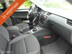 Skoda Octavia Combi 1.0 TSI Sport Business Clima|Cruise|Navi, Voorwielaandrijving, Stof, Euro 6, Wit