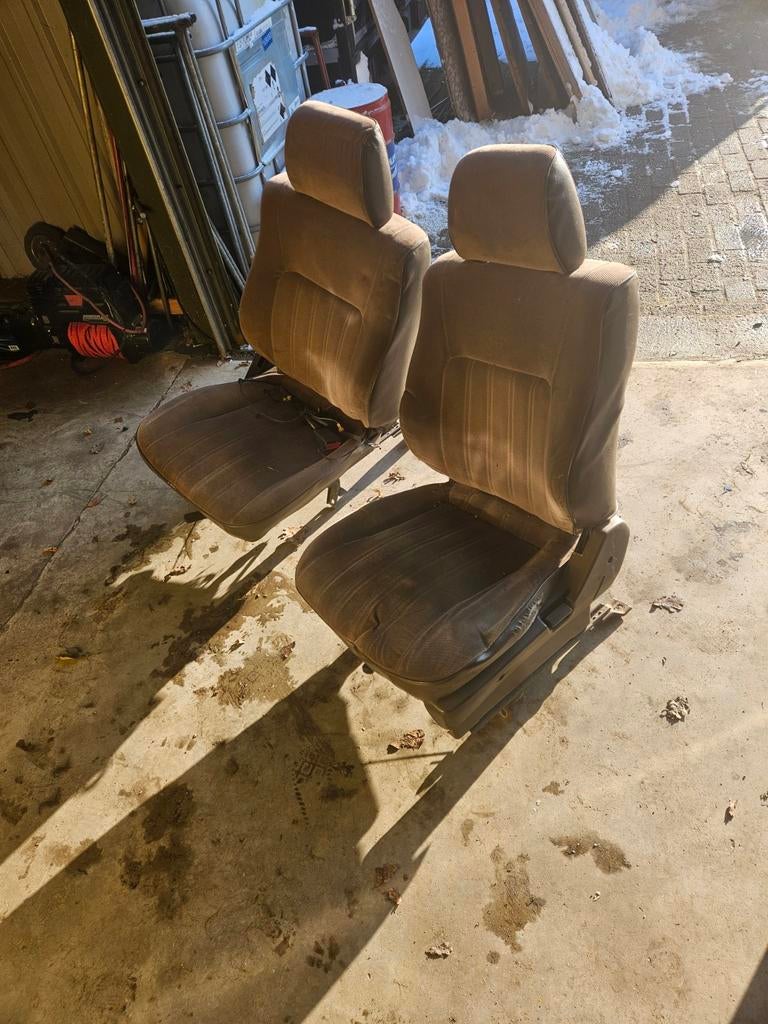 Nissan patrol Y60 voorstoelen, Auto-onderdelen, Ophalen