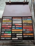 Vintage cassettes in opbergkoffer, Gebruikt, Overige genres, Ophalen of Verzenden, Met bewaardoos, rek of koffer