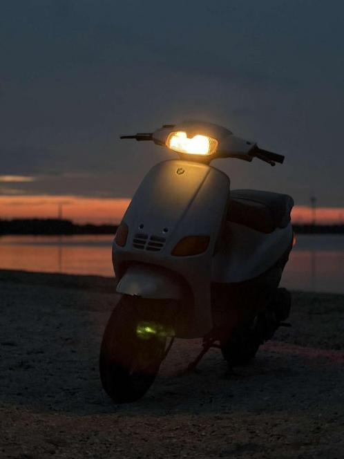 Type 3 70cc, Fietsen en Brommers, Scooters | Piaggio, Zo goed als nieuw, Overige modellen, Ophalen of Verzenden