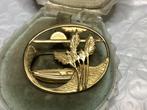 ANTIEKE GEMERKTE BROCHE UIT OUDE DOOS, Sieraden, Tassen en Uiterlijk, Antieke sieraden, Verzenden, Broche