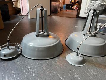 2 grijze HK Living hanglampen - Ø45cm beschikbaar voor biedingen