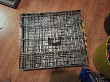 Honden bench klein beschikbaar voor biedingen