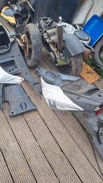 Heel veel scooter/brommer onderdelen., Ophalen of Verzenden, Zo goed als nieuw, Overige typen