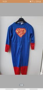 verkleedkleding superman met rode cape, Kinderen en Baby's, Carnavalskleding en Verkleedspullen, Ophalen of Verzenden, Zo goed als nieuw