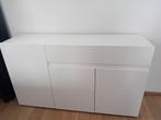 hoogglans witte dressoir, Huis en Inrichting, Kasten | Dressoirs, Ophalen, Zo goed als nieuw, 25 tot 50 cm, 100 tot 150 cm