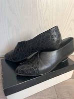 Zwarte leren  damesschoenen Karis maat 39, Ophalen of Verzenden, Gedragen, Zwart, Schoenen met lage hakken