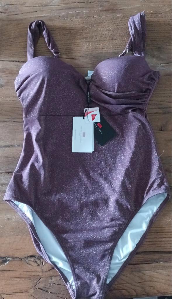 Marc & Andre badpak maat 42, Kleding | Dames, Badmode en Zwemkleding, Nieuw, Badpak, Paars, Ophalen of Verzenden