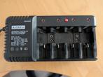 Batterijoplader en ontlader ineen Type ALTAI, Audio, Tv en Foto, Opladers, Ophalen of Verzenden, Gebruikt