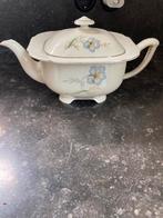 Theepot, sauskom en koffiemelk kannetje, Ophalen of Verzenden