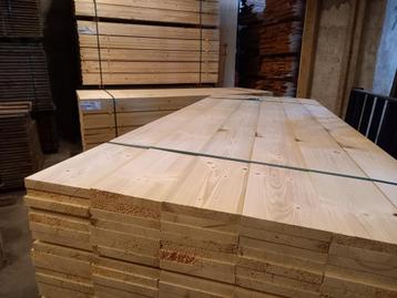 Nieuwe geschaafde steigerplanken, steigerhout, steigerdelen beschikbaar voor biedingen