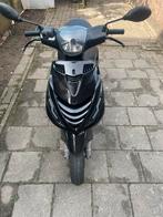 Zip sp, Fietsen en Brommers, Scooters | Piaggio, Ophalen, Maximaal 45 km/u, Zip, Zo goed als nieuw