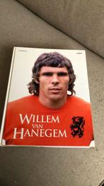 H. Borst - Willem van Hanegem, Ophalen of Verzenden, Zo goed als nieuw, H. Borst, Balsport