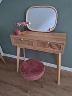 Make up tafel kind 2 verschillende sets, Huis en Inrichting, Ophalen, 50 tot 100 cm, Zo goed als nieuw, Minder dan 100 cm