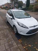 Ford Fiësta 1.25 44KW 5DR 2010 Wit, Auto's, Voorwielaandrijving, 1242 cc, 4 cilinders, Wit