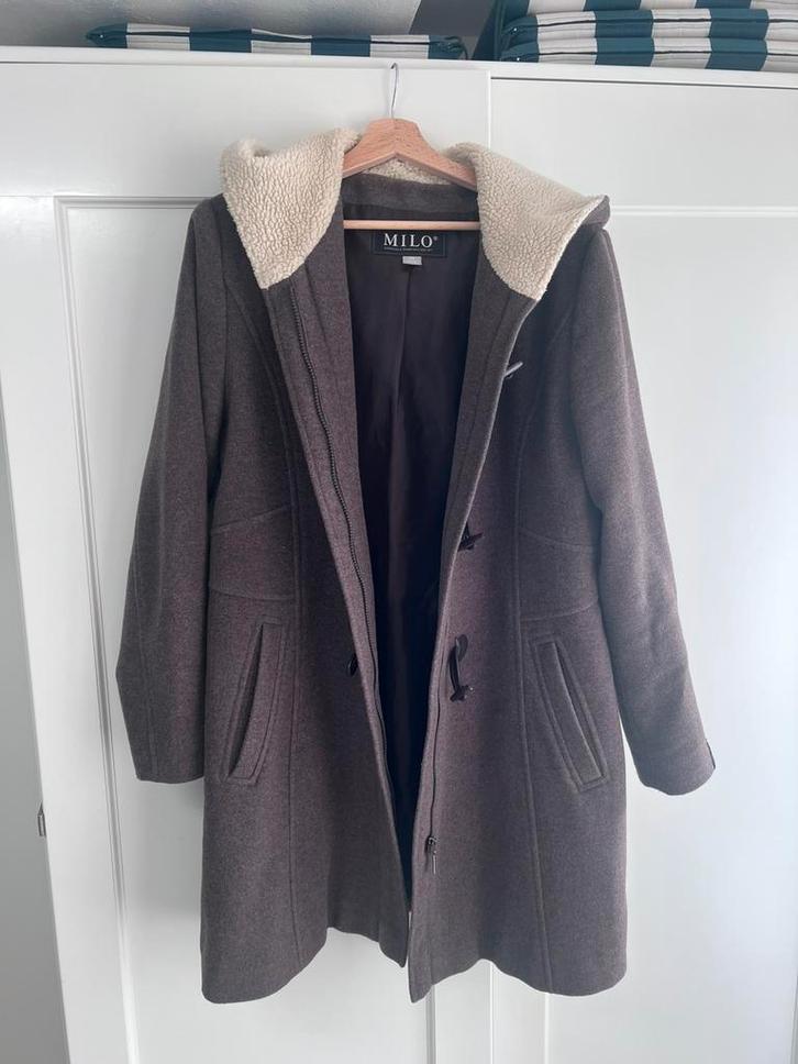 Halflange wollen winterjas van Milo, maat 42/44 (L), Kleding | Dames, Jassen | Winter, Zo goed als nieuw, Maat 42/44 (L), Bruin
