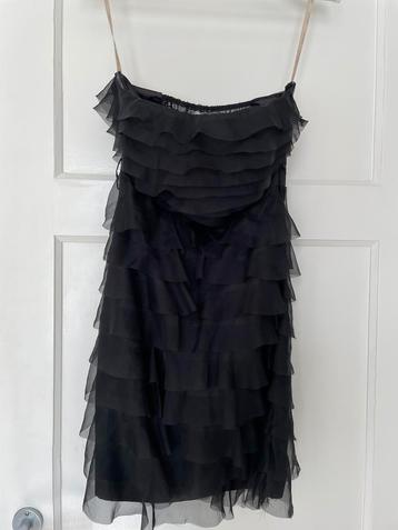 Mooie zwarte strapless jurk met ruches/ lagen maat S/36