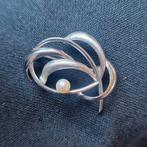 Witgoud broche 14 krt  585, Wit, Ophalen of Verzenden, Zo goed als nieuw, Dame