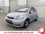 Toyota Yaris 1.0 VVT-i Idols MMT AUTOMAAT APK 16-07-2026 ELE, Gebruikt, 4 cilinders, 400 kg, Bedrijf