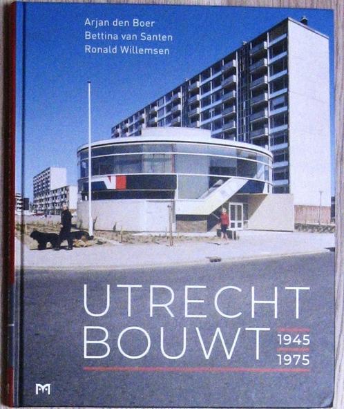 Utrecht bouwt 1945-75; Schr den Boer; Uitg Matrijs;  2019, Boeken, Geschiedenis | Stad en Regio, Zo goed als nieuw, Ophalen of Verzenden