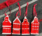 4 Hollandse huisjes hangers kerstbal postcodeloterij, Diversen, Kerst, Ophalen of Verzenden, Zo goed als nieuw