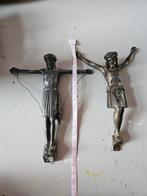 Twee Antieke Kruisbeelden, Ophalen of Verzenden