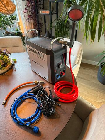 Camplux Nano 3 Pro mobiele waterverwarmer douche beschikbaar voor biedingen