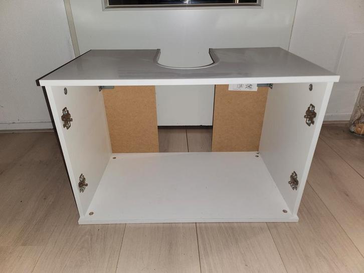 Badkamer meubel (wit) - Wastafelkast, Huis en Inrichting, Badkamer | Badkamermeubels, Gebruikt, Wastafelkast, Minder dan 100 cm