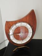 NUFA - Analoge Electrische Klok Teak - Vintage jaren 60-70, Huis en Inrichting, Woonaccessoires | Klokken, Ophalen of Verzenden