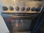 Indesit Gasfornuis met Oven - Tuinwijk Utrecht, Ophalen