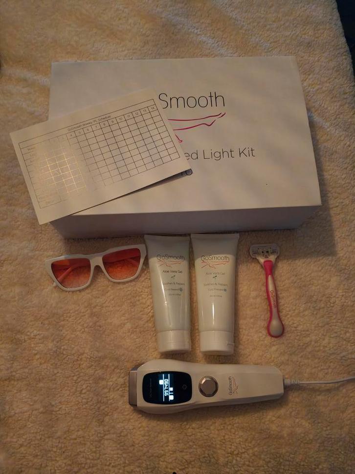 Go smooth IPL apparaat in de orginele doos., Sieraden, Tassen en Uiterlijk, Uiterlijk | Cosmetica en Make-up, Nieuw, Gehele gezicht