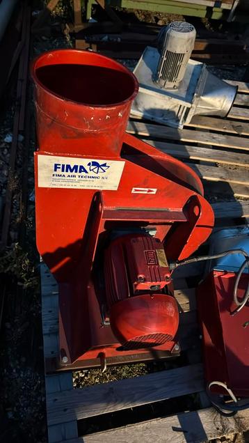 Grote industriele afzuiging slakkenhuis beschikbaar voor biedingen