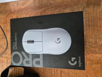Logitech Pro Superlight 2 muis beschikbaar voor biedingen