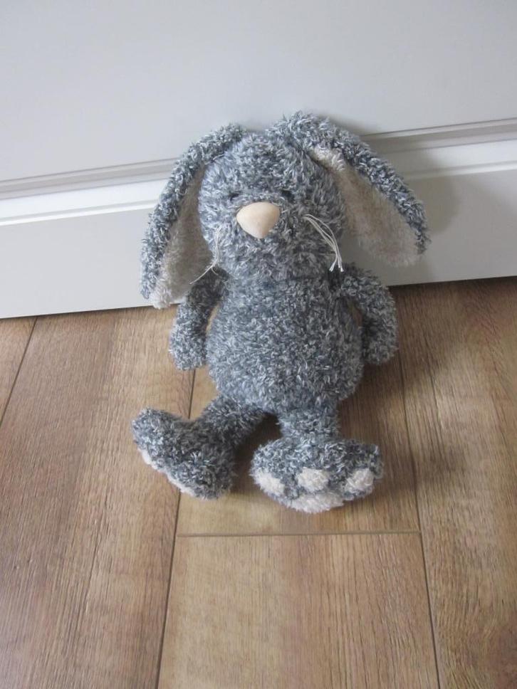 Happy Horse 1988 grijs gemèleerd ruw pluche konijn knuffel, Kinderen en Baby's, Speelgoed | Knuffels en Pluche, Nieuw, Konijn