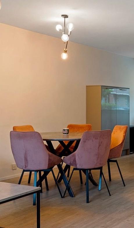 By-Boo Beau draaibare eettafelstoelen – set 5 stuks oud roze, Huis en Inrichting, Stoelen, Zo goed als nieuw, Vijf, Zes of meer stoelen