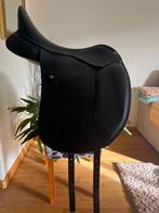 Wintec HART 500 dressuur zadel 18 inch, Dieren en Toebehoren, Paarden en Pony's | Overige Paardenspullen, Ophalen, Nieuw, Dressuur