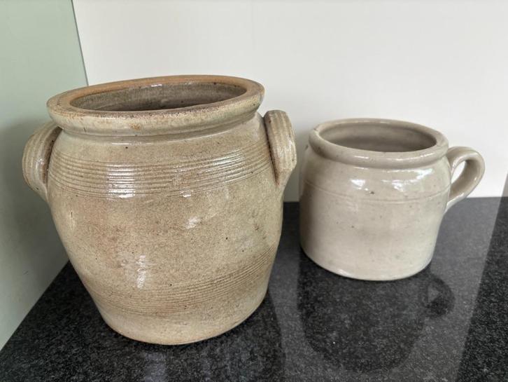 2 oude gres potten, Antiek en Kunst, Antiek | Keramiek en Aardewerk, Ophalen of Verzenden